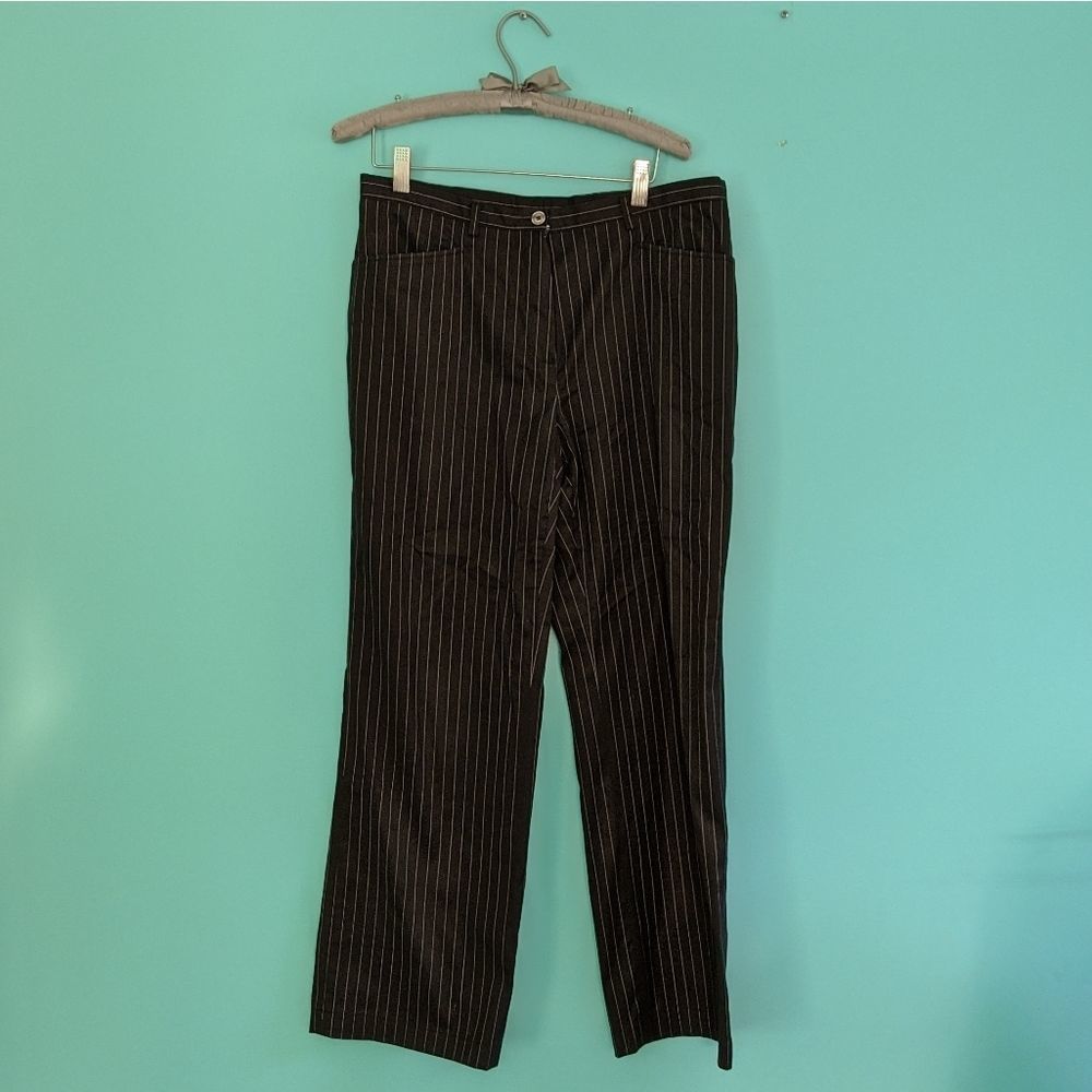 𝅺burberry Golf pants size 8 in EUC